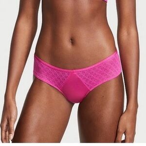 Victorias’s Secret Very Sexy Icon Lace Cheeky Panty Underwear. NWT